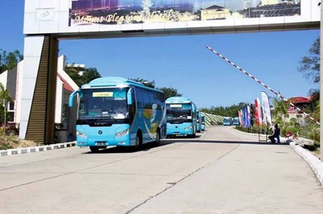 Xe buýt miến phí cho những người được cấp thẻ 
của BTC SEA Games 27. Thông tin trên vừa được Bộ Giao thông Myanmar xác nhận.